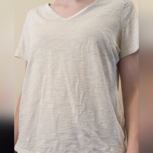 Cream Everywear Tee (Old Navy)